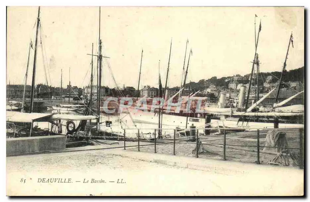 Deauville — Der Hafen — LL. - Vorderseite