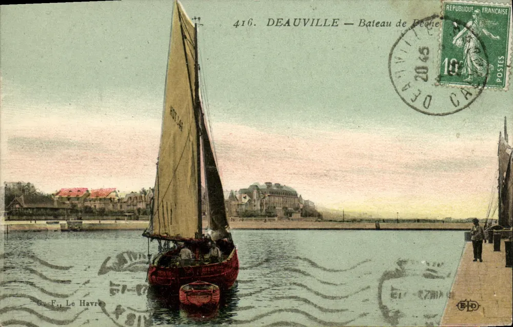 Deauville — Barco de Pesca — G. F., Le Havre - Frente