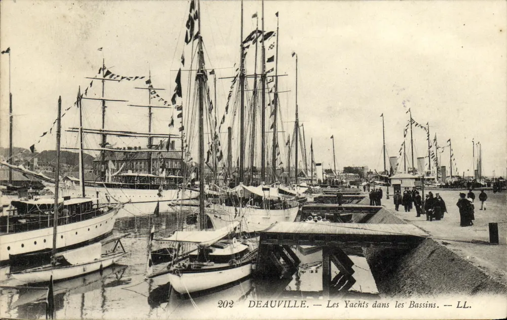 Deauville — Jachten in den Becken — LL. n°202 - Vorderseite