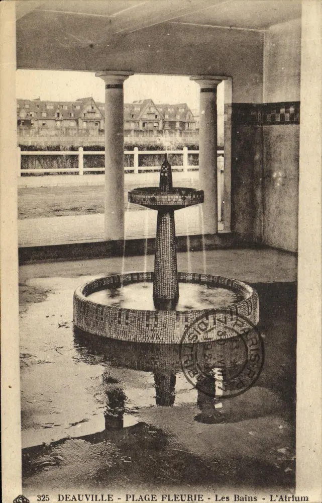 Deauville - Blütenstrand - Die Bäder - Das Atrium - Vorderseite