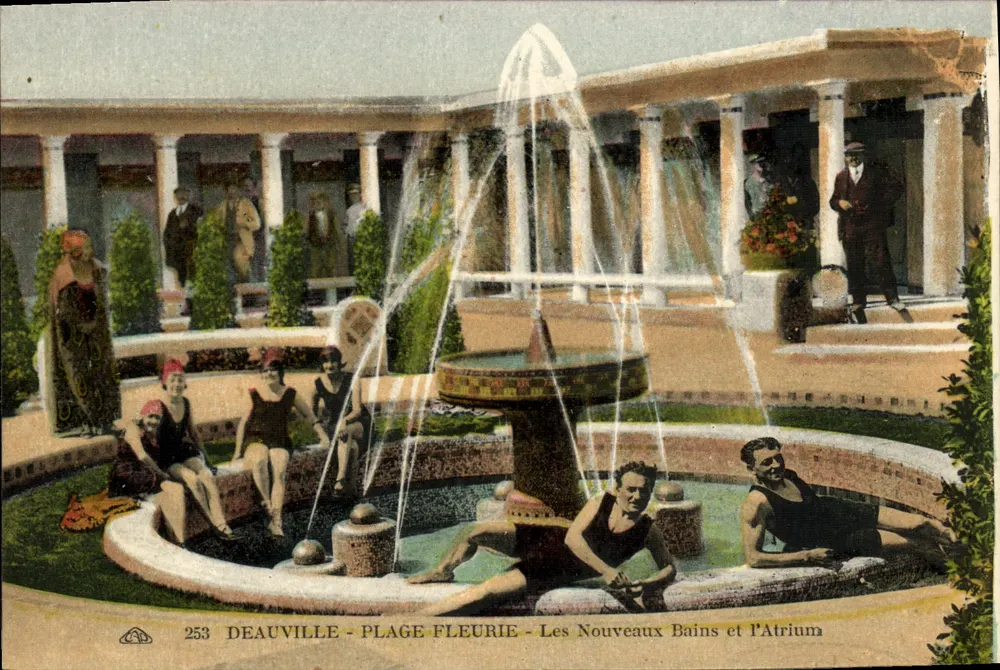 Deauville - Blühende Strandpromenade - Les Nouveaux Bains und das Atrium — Nr. 253 - Vorderseite