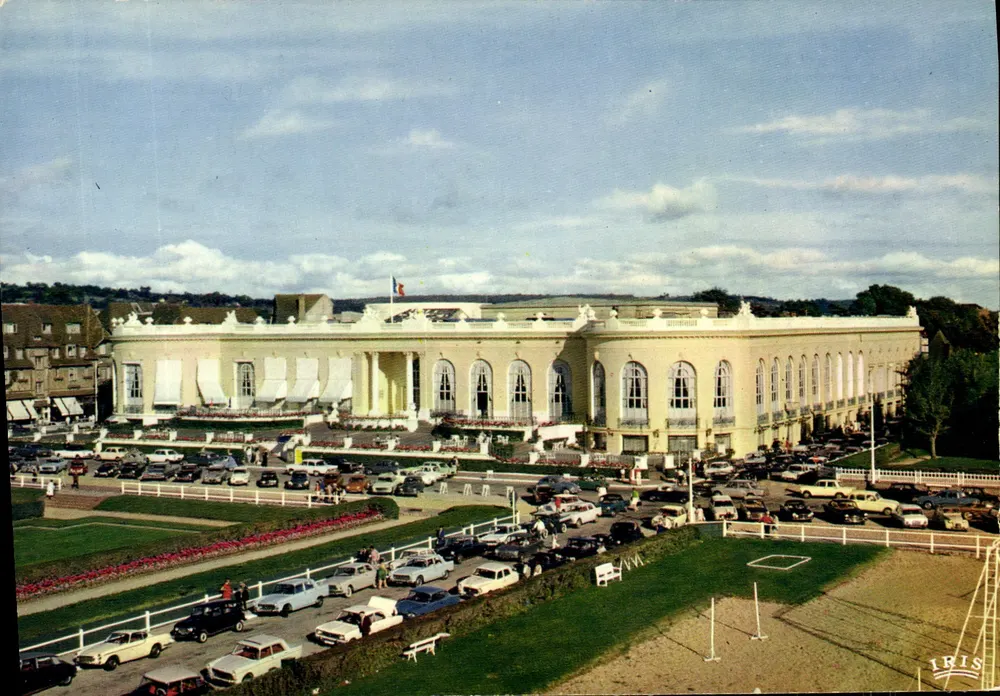 Deauville - Plage Fleurie - Le casino — LUMICAP, Paris - Frente