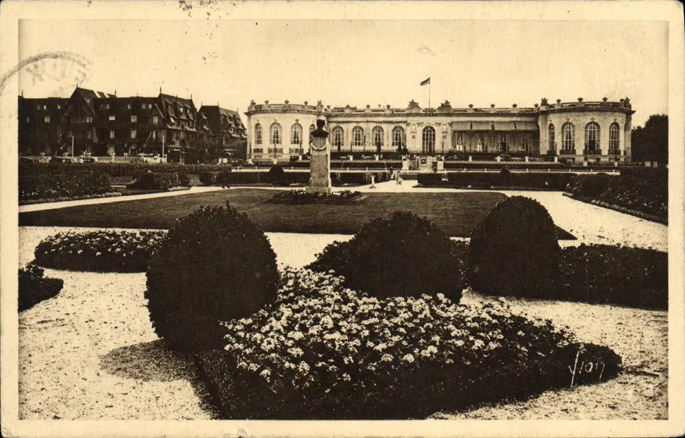 Deauville (Calvados) — Das Casino, das Normandie und die Gärten — Les Éditions d'Art YVON - Vorderseite