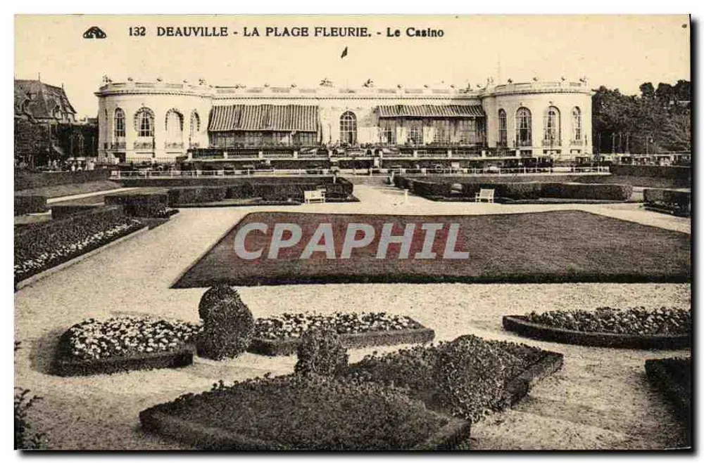 Deauville - Die blühende Strandpromenade - Das Casino - Vorderseite