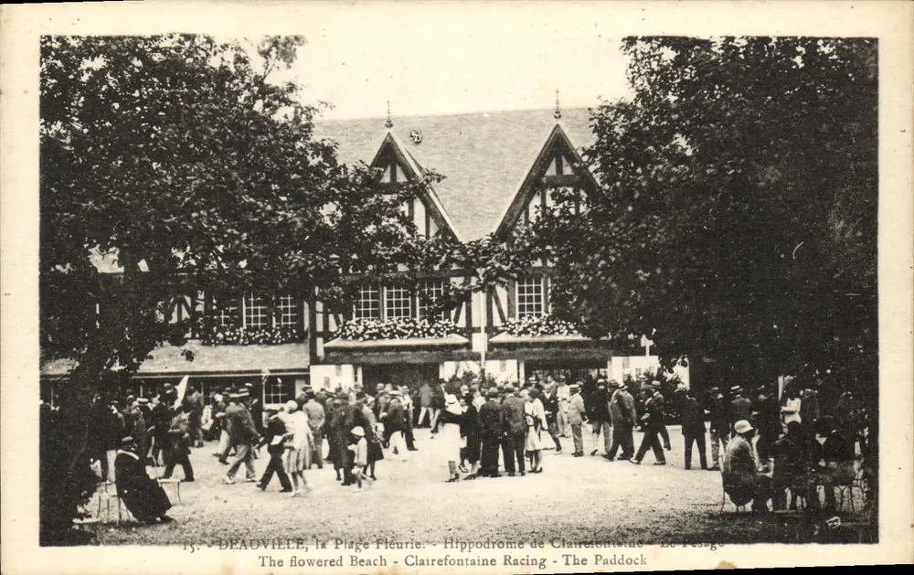 Deauville, La Plage Fleurie - Hippodrome de Clairefontaine - Le Paddock - Recto