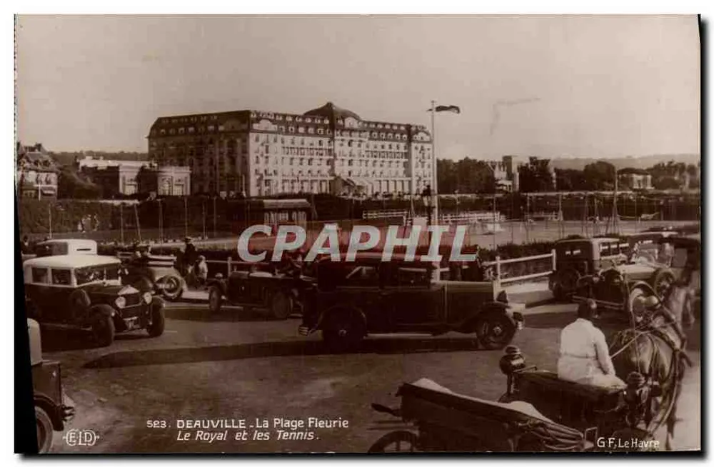 Deauville - La Plage Fleurie - Le Royal und Tennis — G.F. Le Havre, n°523 - Vorderseite
