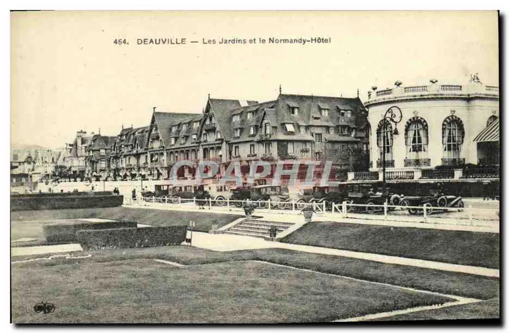 Deauville — Die Gärten und das Normandy-Hôtel — Deauville - Vorderseite
