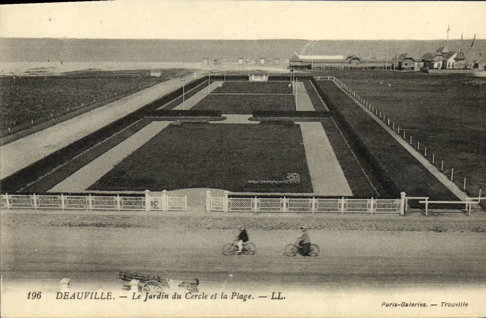 Deauville — Der Garten des Kreises und der Strand — Paris-Galerien — Trouville - Vorderseite