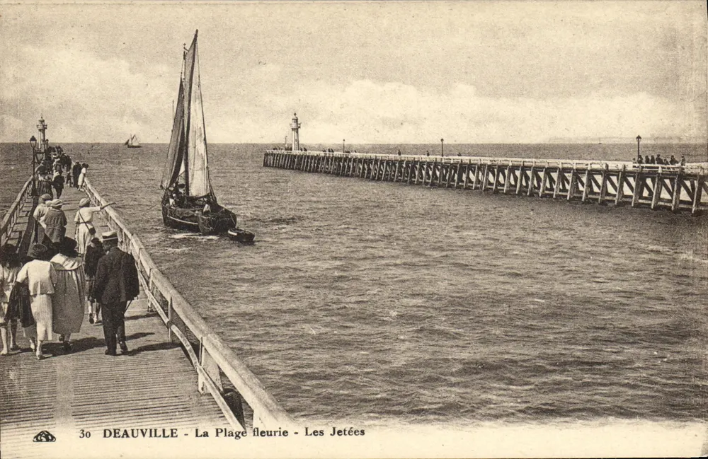 Deauville - Die Blütenstränden - Die Piers — n° 30 - Vorderseite