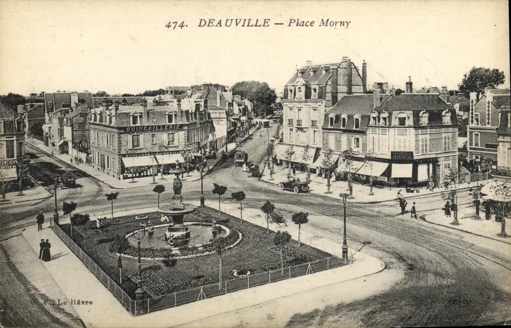 Deauville — Place Morny — Editor Fle Le Havre, n° 474 - Frente