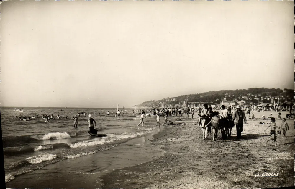 Deauville (Calvados) — Die Blütenstrände — Edition La Cigogne - Vorderseite