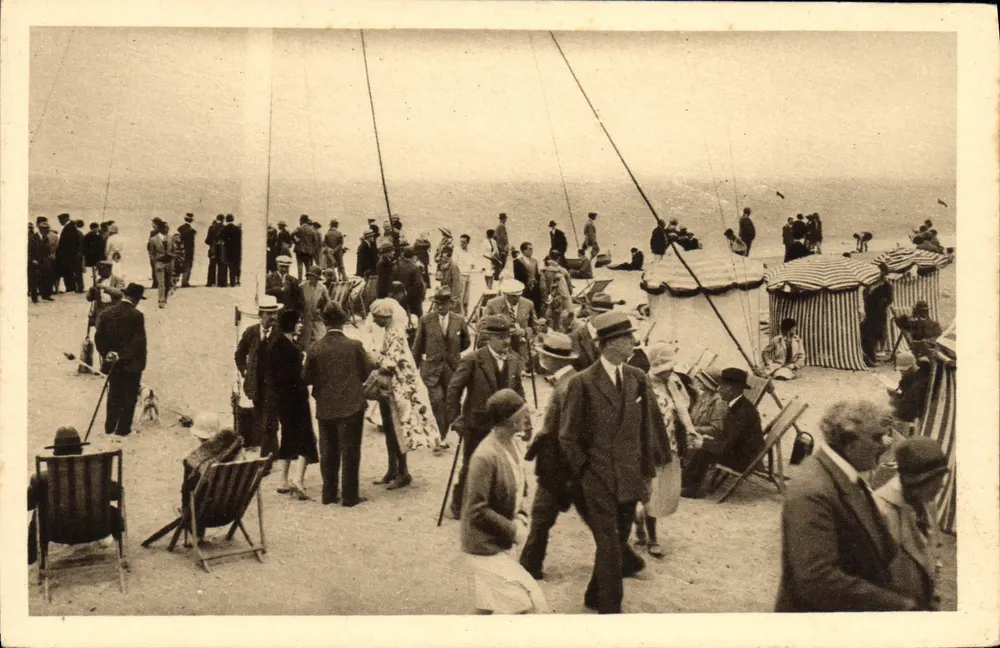 Deauville, la Plage Fleurie — La Plage — Cartes 'La Cigogre', 25 Avenue de la République, Deauville - Vorderseite