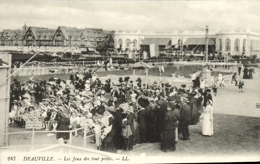 Deauville — Die Spiele der Kleinen — LL. n° 247 - Vorderseite