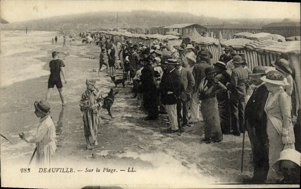 Deauville — Na Praia — LL. - Frente