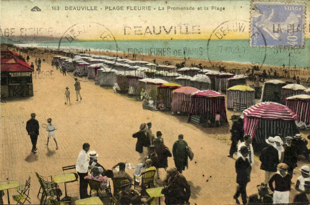 Deauville - Blühende Strandpromenade - Die Promenade und der Strand — anonymer Verlag, Nr. 163 - Vorderseite