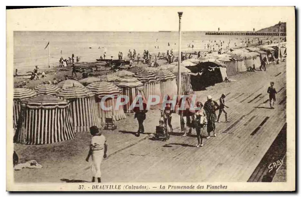 Deauville (Calvados) — A Promenade des Planches — G. Artaud, editor em Nantes - Frente