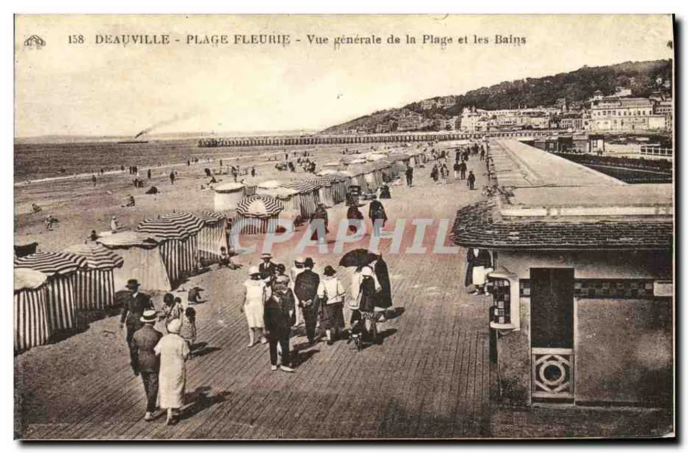 Deauville - Blütenstrand - Allgemeiner Blick auf den Strand und das Badeareal - Vorderseite