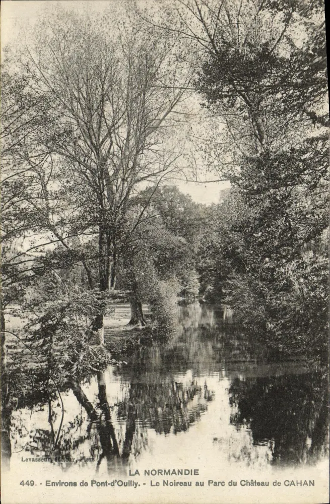 Der Schwarze Vogel im Park des Schlosses Cahans — Umgebung von Pont-d'Ouilly — NORMANDIE — Levassœur, Verlag, Nr. 449 - Vorderseite