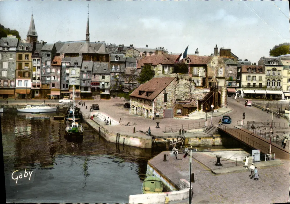 Honfleur — Der alte Hafen und die Lieutenantance — Éditions Gaby - Vorderseite