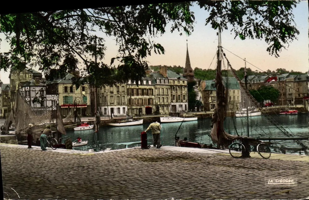 Honfleur — Der alte Hafen und das Museum — Editions 'LA CIGOGNE' - Vorderseite