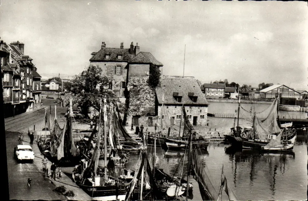 HONFLEUR (Calvados) — Die Fêche-Boote und die Lieutenantcy — Cliché B. MULOT - Vorderseite