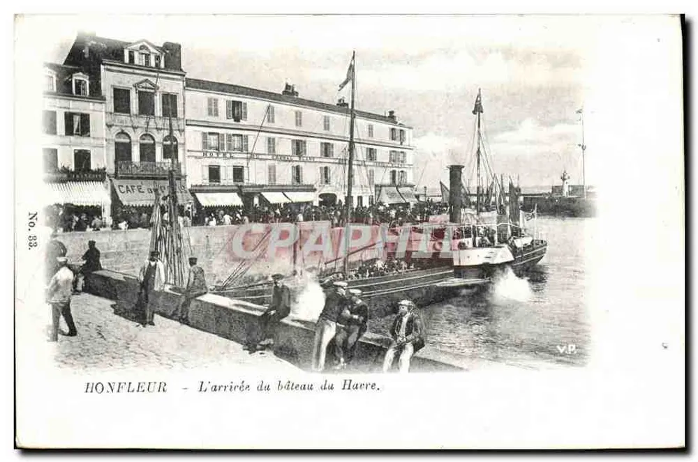 Honfleur — A chegada do navio de Le Havre — V.P. No. 32 - Frente