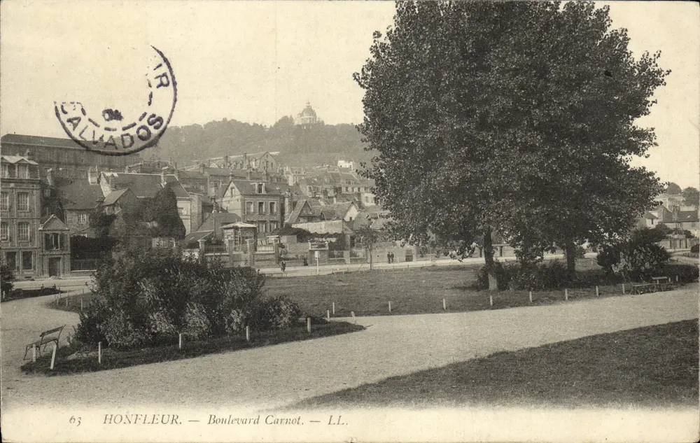 Honfleur — Boulevard Carnot — LL. — Editor LL. n°63 - Frente