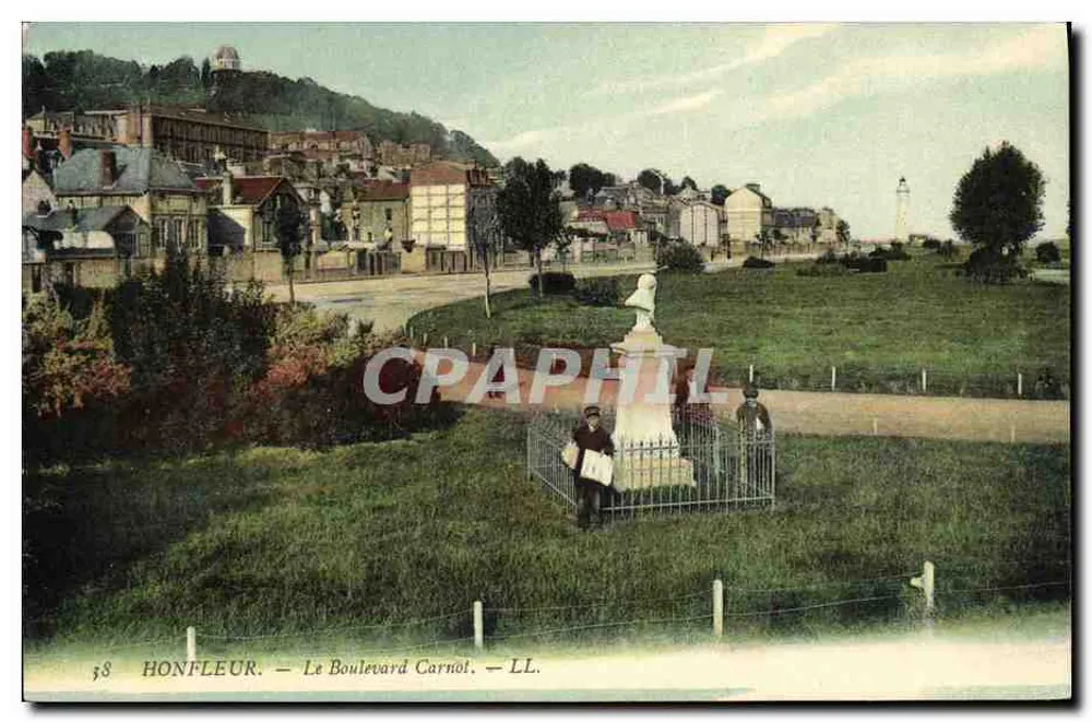 Honfleur — O Boulevard Carnot — LL. — n° 58 - Frente