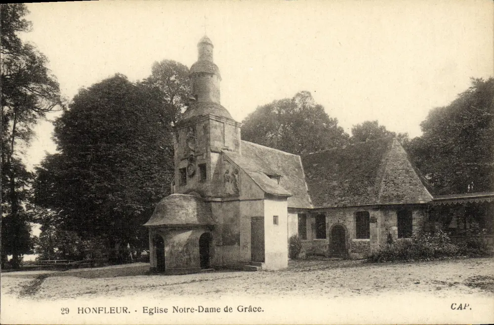 Honfleur — Igreja Nossa Senhora da Graça — CAP. - Frente