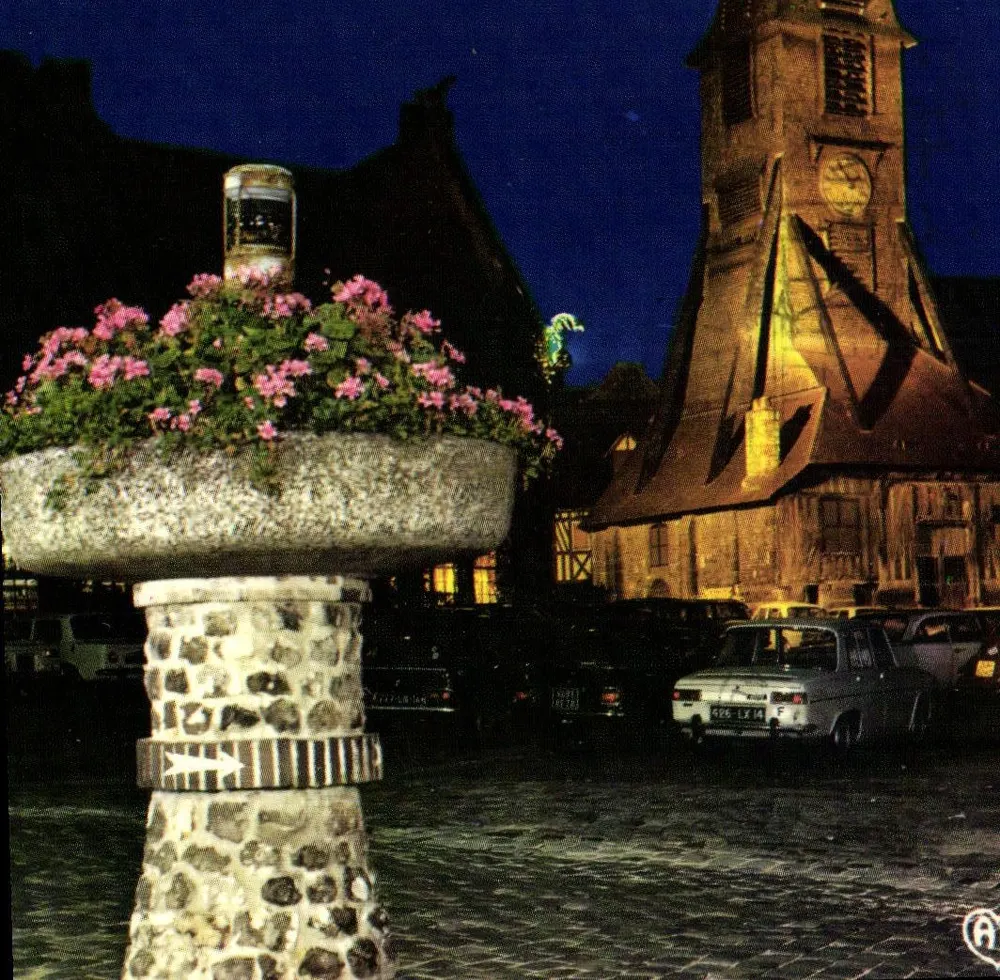 Honfleur — A Igreja de Santa Catarina iluminada — Artaud Frères, XR 152 - Frente