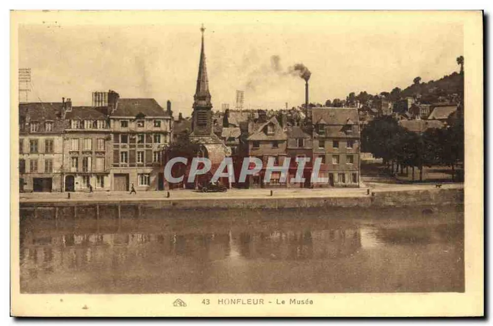 HONFLEUR - O Museu — vista do porto com a igreja e o caminho de tração - Frente