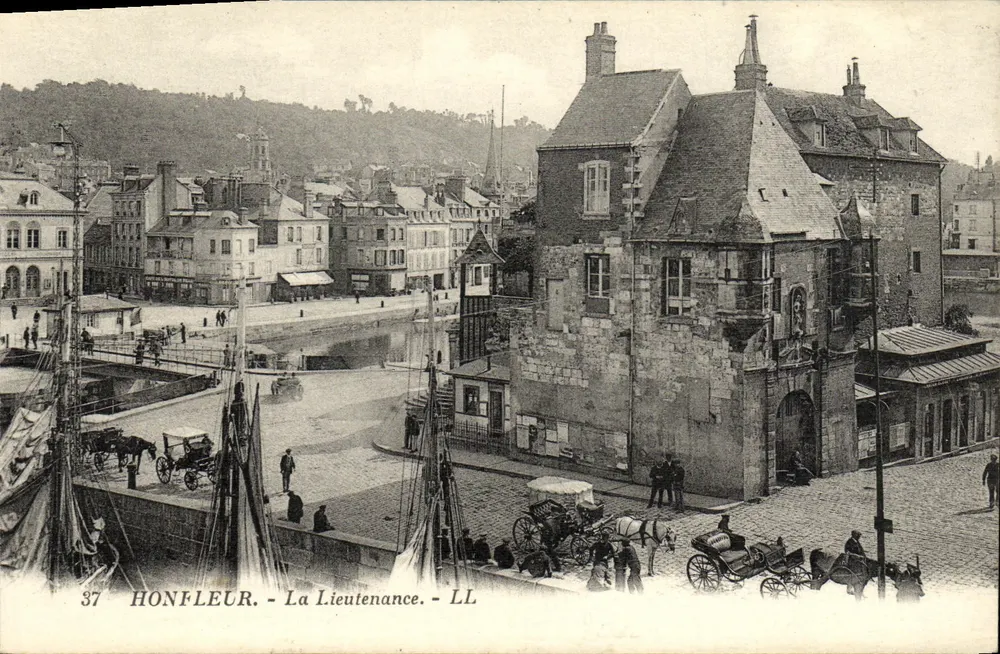 HONFLEUR - A Lieutenante - LL - Frente