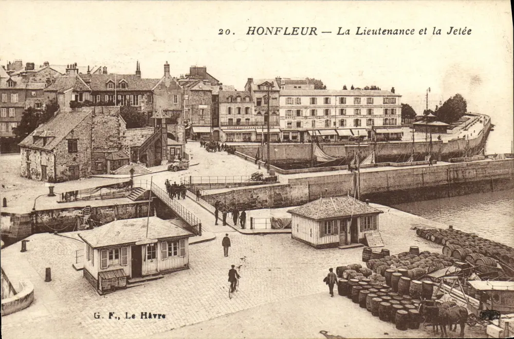 Honfleur — La Lieutenance y la Jetée — G. F., Le Havre - Anverso