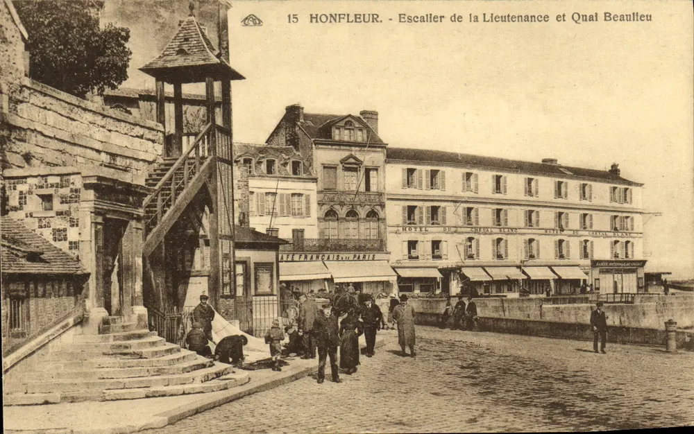 Honfleur - Treppen der Lieutenant und Beaulieu-Ufer — Verlag Photodrome Cannes, Nr. 15 - Vorderseite