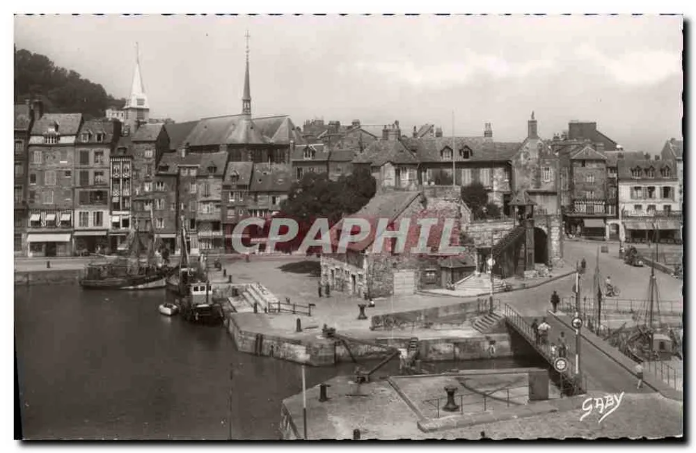 Honfleur (Calvados) — Ansicht des Lieutenants und des alten Bassins — Editions Caby - Vorderseite