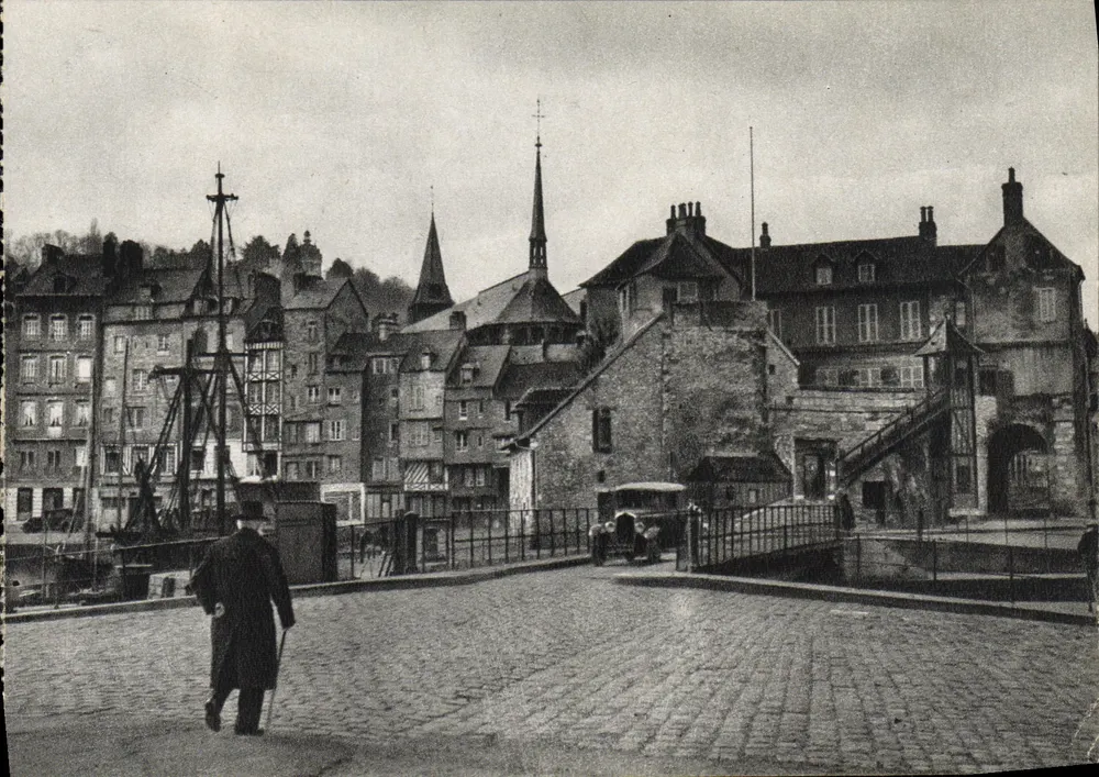 Honfleur (Calvados) — Blick auf den Hafen und das Kommandantenhaus — Édit. d'Art Bellet, Caen - Vorderseite