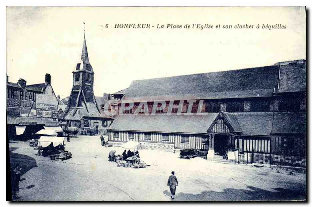 Honfleur — Die Kirchplatz und sein stützender Turm - Vorderseite