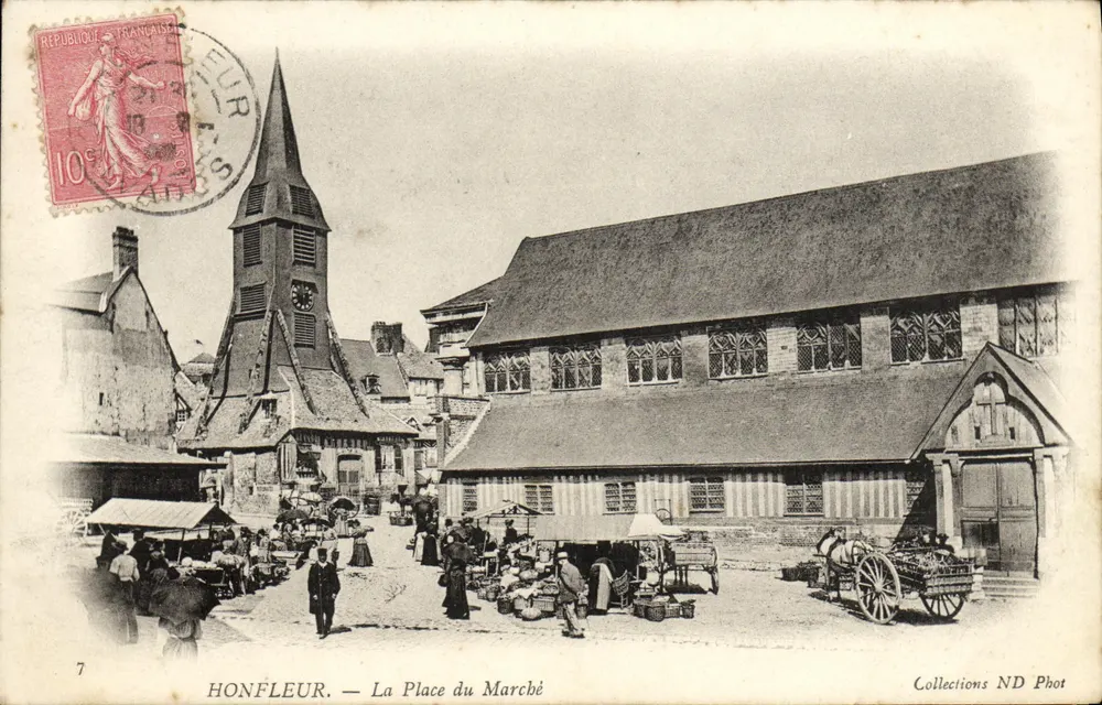 Honfleur — A Place du Marché — Collections ND Phot - Frente