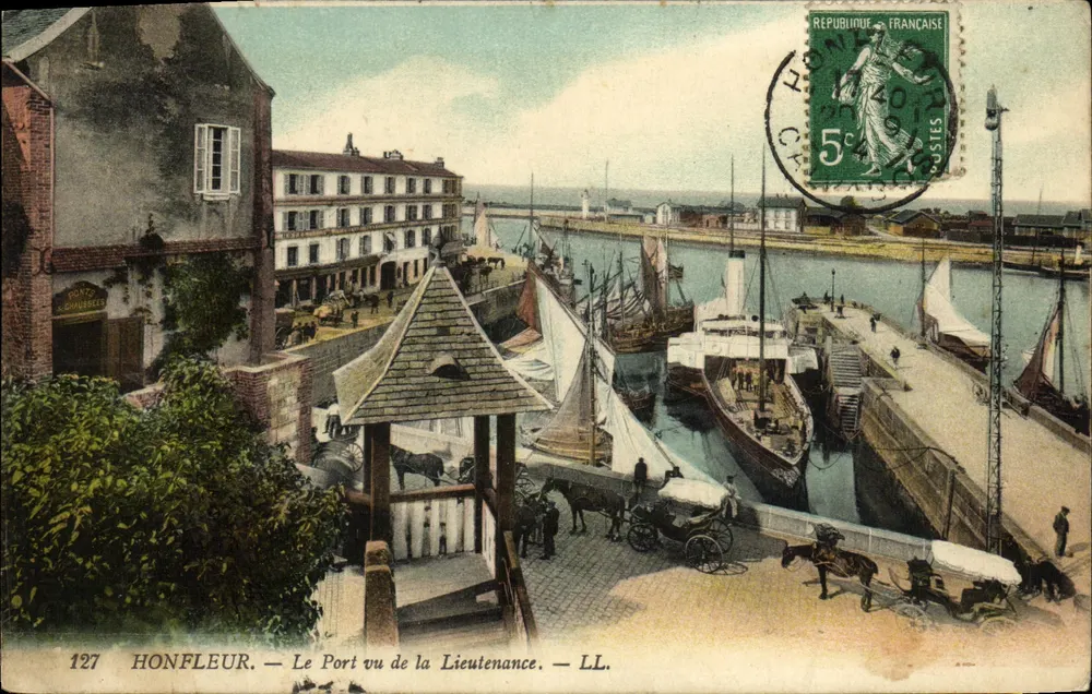 Honfleur — Der Hafen von der Lieutenante aus gesehen — LL. — Nr. 127 - Vorderseite