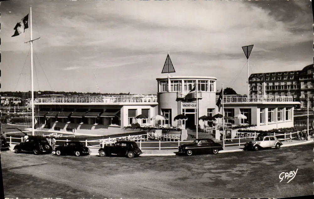 Der Yacht-Club von Deauville — 'Die Blühende Strände' — Éditions Gaby - Vorderseite