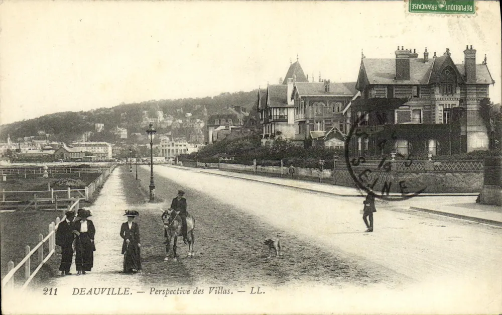 Deauville — Perspectiva das Villas — LL. — n°211 - Frente