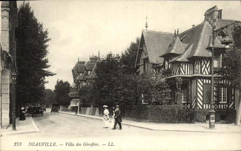Deauville — Villa das Giroflées — LL. n°373 - Frente