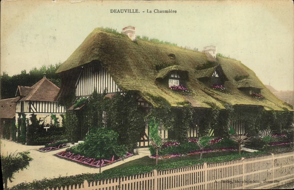 Deauville - La Chaumière — maison à toit de chaume et colombages, éditeur A. Lévy, lith. Chaffotte, Deauville - Frente