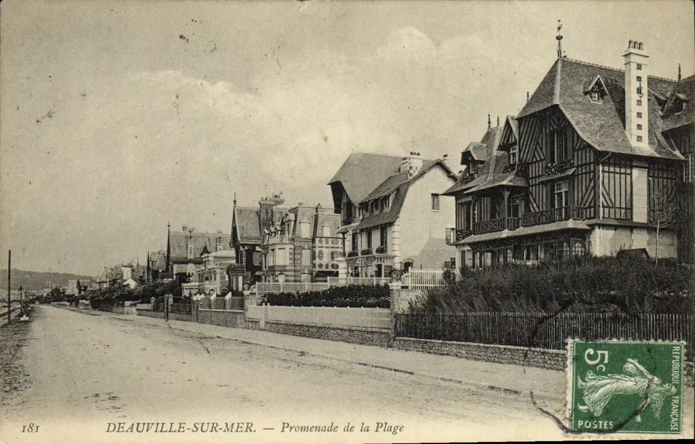 Deauville-sur-Mer — Promenade am Strand — Verleger: 181 - Vorderseite