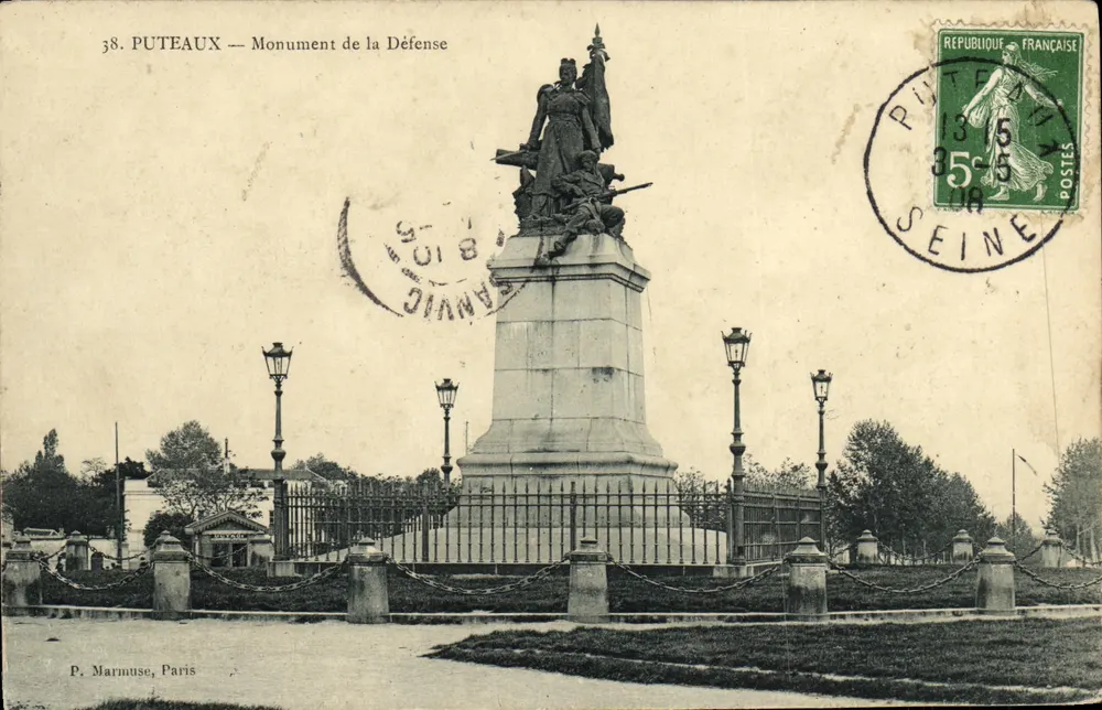 Puteaux — Monument da Defesa — P. Marmuse, Paris - Frente
