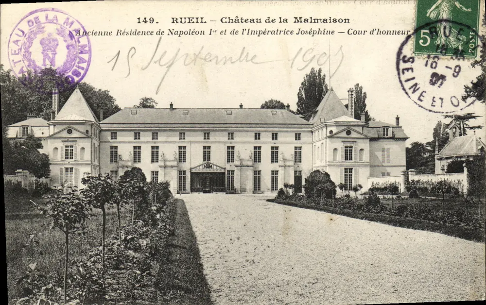 Rueil — Schloss Malmaison — Ehemalige Residenz von Napoleon I. und Kaiserin Joséphine — Ehrenhof — A. Ossart édit. Ruell - Vorderseite