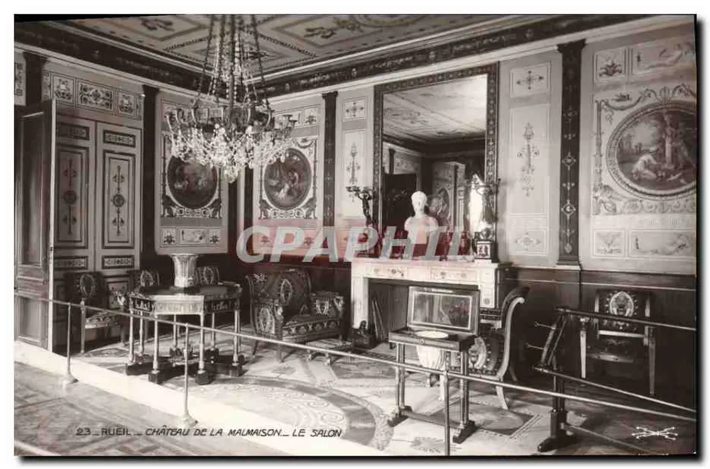 Rueil - Castelo de La Malmaison - O Salão - Frente