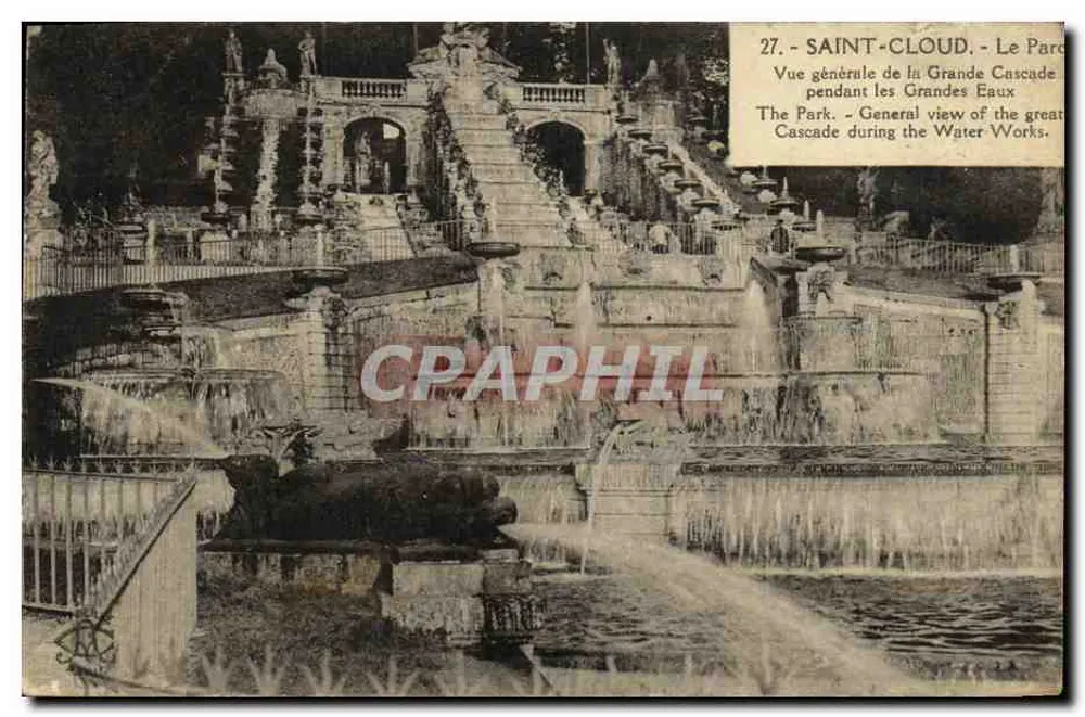 SAINT-LOUD - Le Parc - Allgemeiner Blick auf die Grande Cascade während der Grandes Eaux - Vorderseite