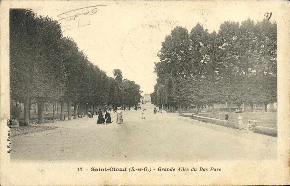 Saint-Cloud (S.-et-O.) - Grande Avenida do Parque Baixo — B.F., Paris, n°13 - Frente