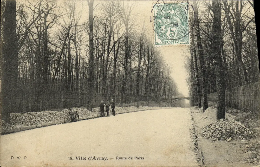 Cidade de Avray — Rua de Paris — DWD - Frente